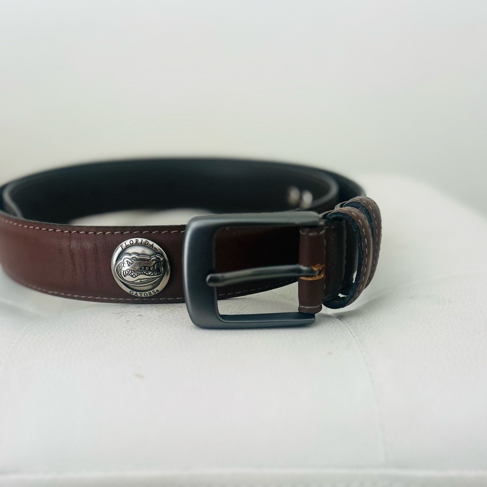 UF Florida Gators Men’s Collegiate Brown Leather Concho Belt